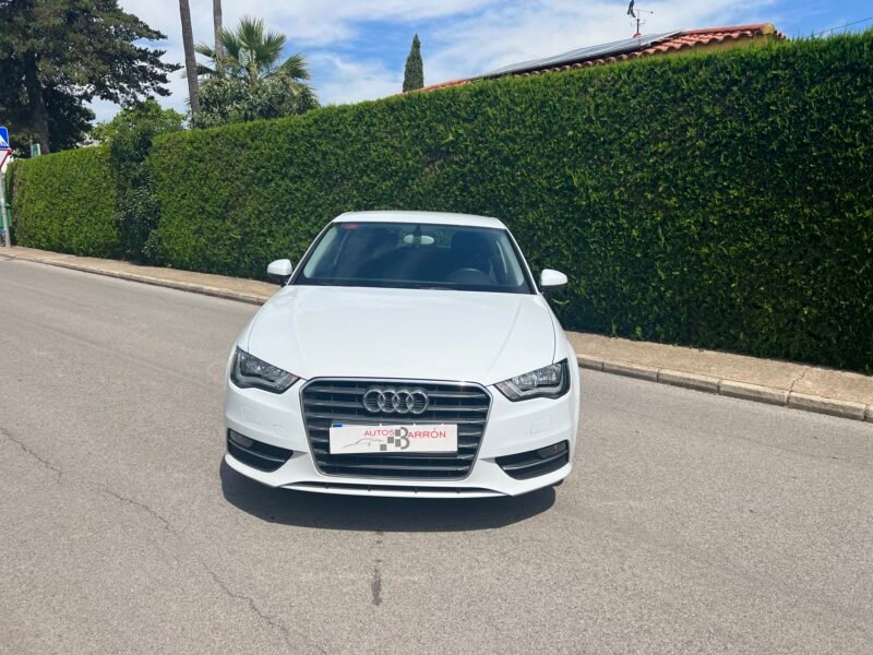 AUDI A1 1.6 TDI 105 Cv 6 Velocidades