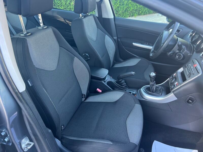 PEUGEOT 308 HDI SPORT PREMIUM