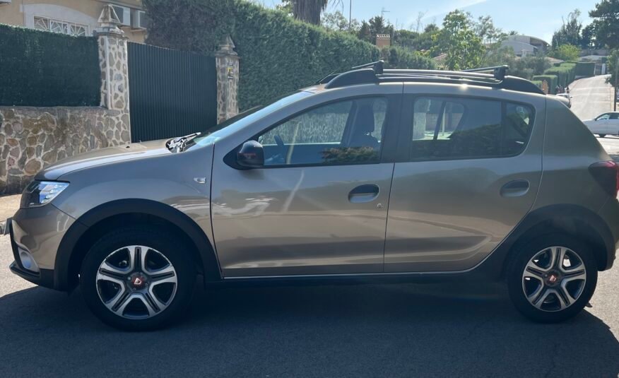 Dacia SANDERO STEPWAY GLP 90 cv XPLORE