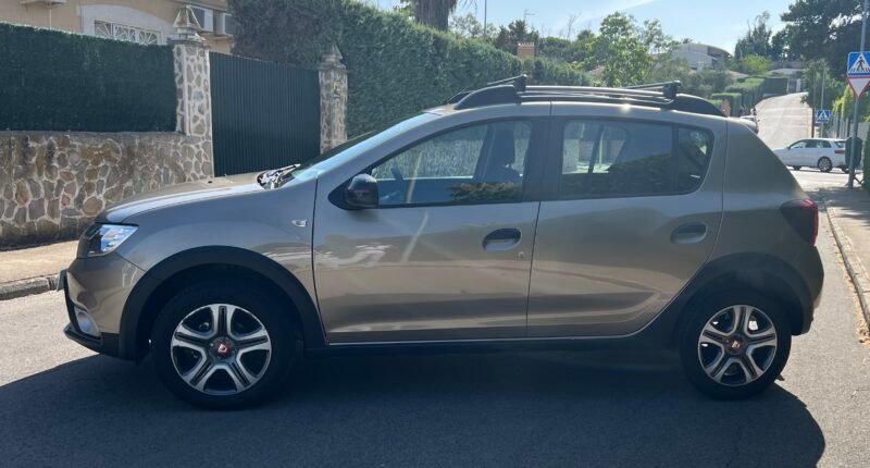 Dacia SANDERO STEPWAY GLP 90 cv XPLORE