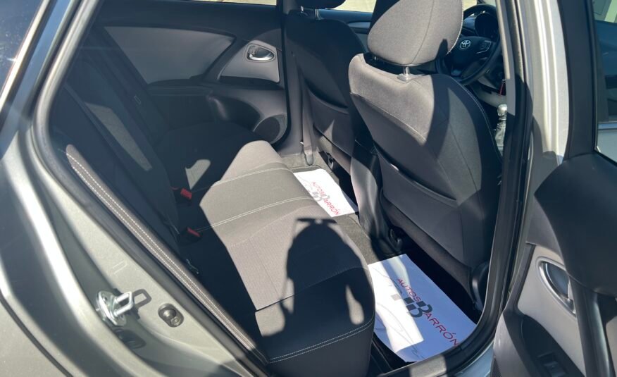 TOYOTA AVENSIS 150 d TOURING SPORTS
