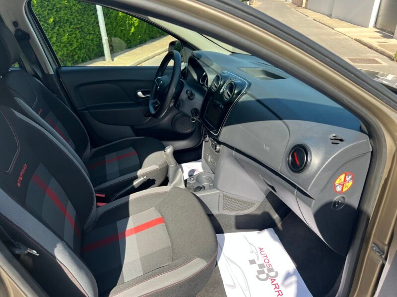 Dacia SANDERO STEPWAY GLP 90 cv XPLORE