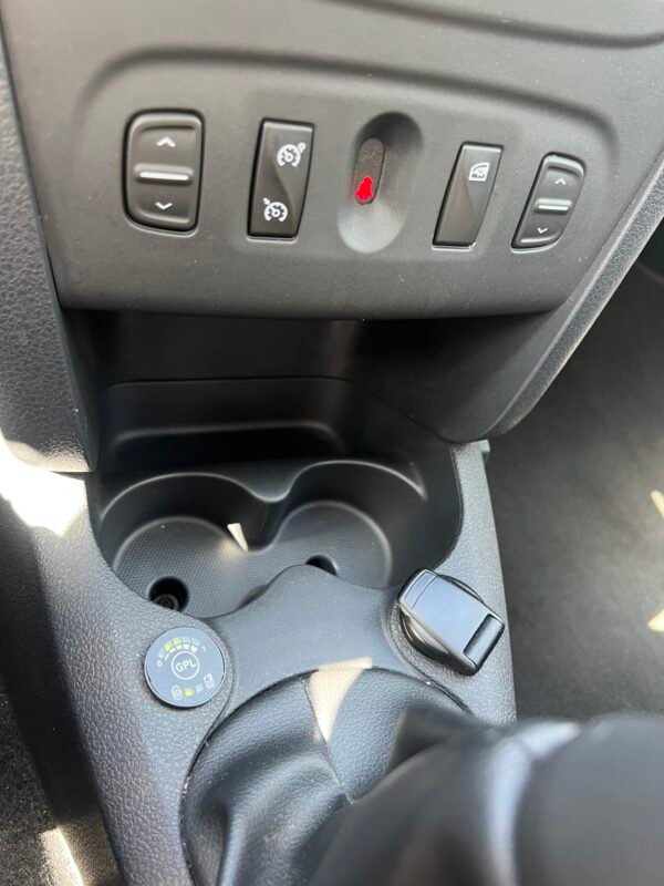 Dacia SANDERO STEPWAY GLP 90 cv XPLORE