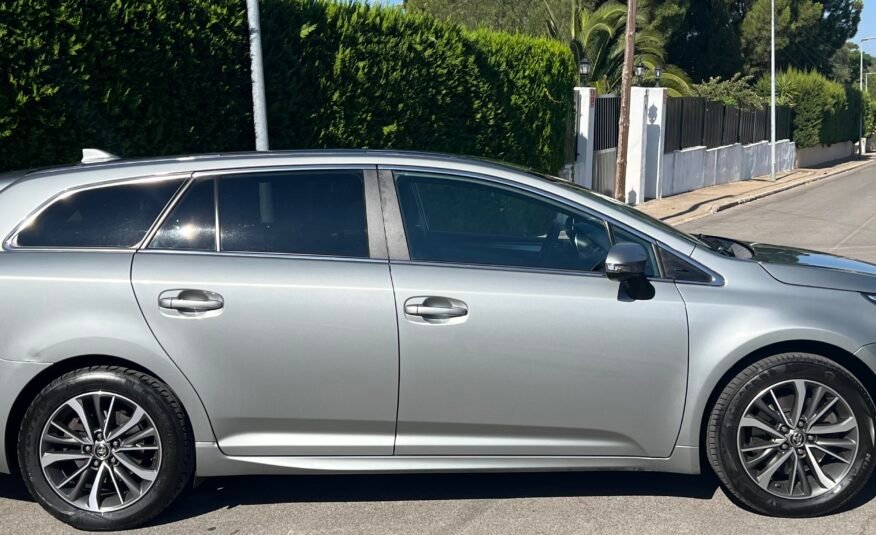 TOYOTA AVENSIS 150 d TOURING SPORTS