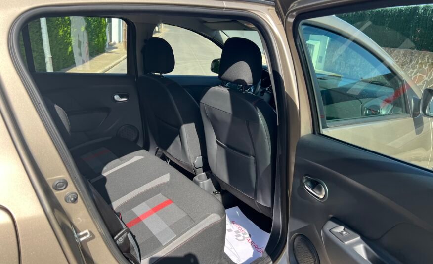 Dacia SANDERO STEPWAY GLP 90 cv XPLORE