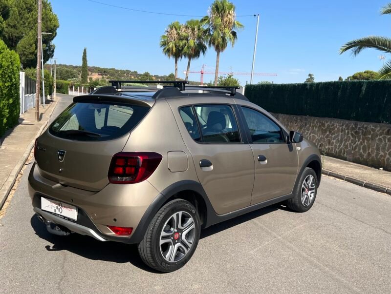 Dacia SANDERO STEPWAY GLP 90 cv XPLORE