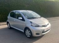 TOYOTA Aygo 1.0 VVTI CONNECT Connect
