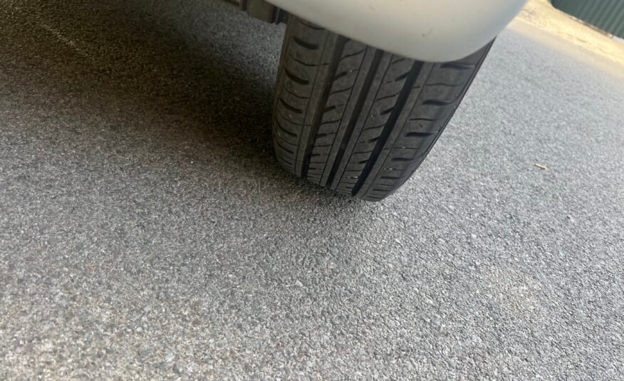 TOYOTA Aygo 1.0 VVTI CONNECT Connect