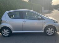 TOYOTA Aygo 1.0 VVTI CONNECT Connect