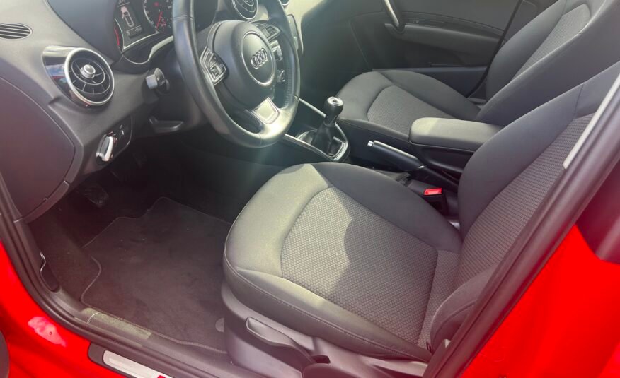 AUDI A1 1.4 TDI 90 cv S-LINE