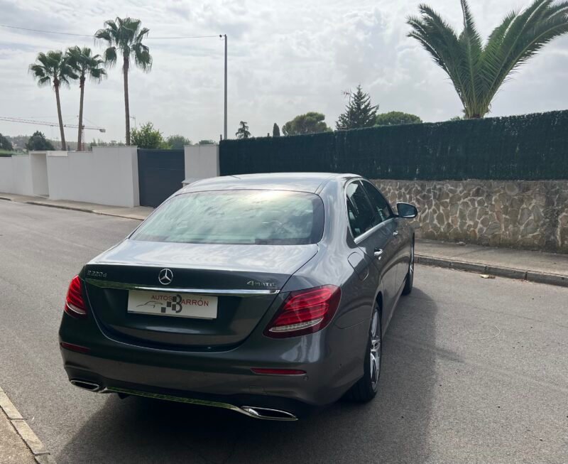 MERCEDES-BENZ E 220 CDI 4 MATIC AMG 194 cv Amg