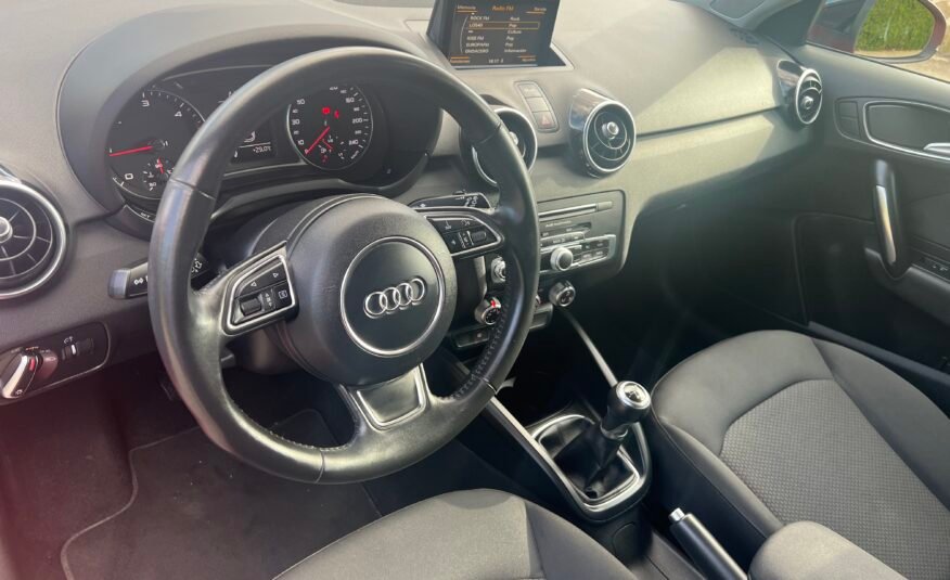 AUDI A1 1.4 TDI 90 cv S-LINE