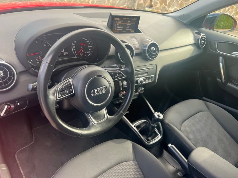 AUDI A1 1.4 TDI 90 cv S-LINE