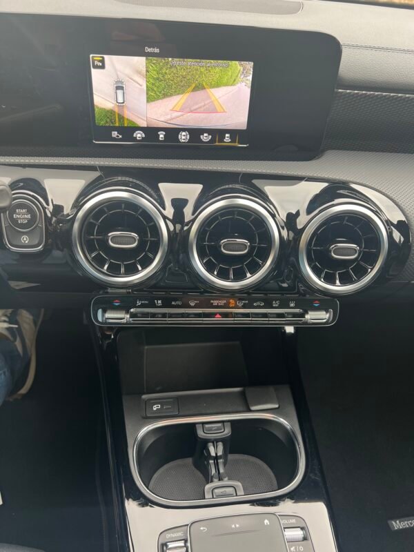 MERCEDES-BENZ CLA 200 SHOOTING BRAKE 8 G PROGRESSIVE