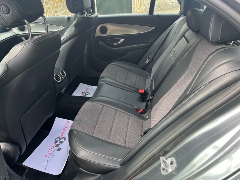 MERCEDES-BENZ E 220 CDI 4 MATIC AMG 194 cv Amg