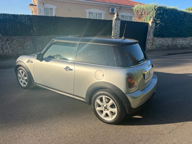 MINI COOPER 1.6 120 cv 6 v Cooper 1.6