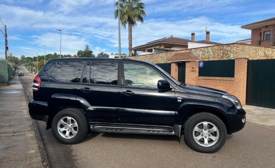 TOYOTA Land Cruiser D4D VXL 173 cv Automático VXL