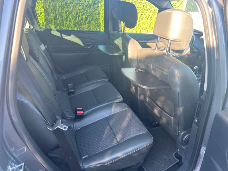 RENAULT SCÉNIC 1.6 dci 130 cv