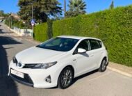 TOYOTA Auris hibrido Active 140