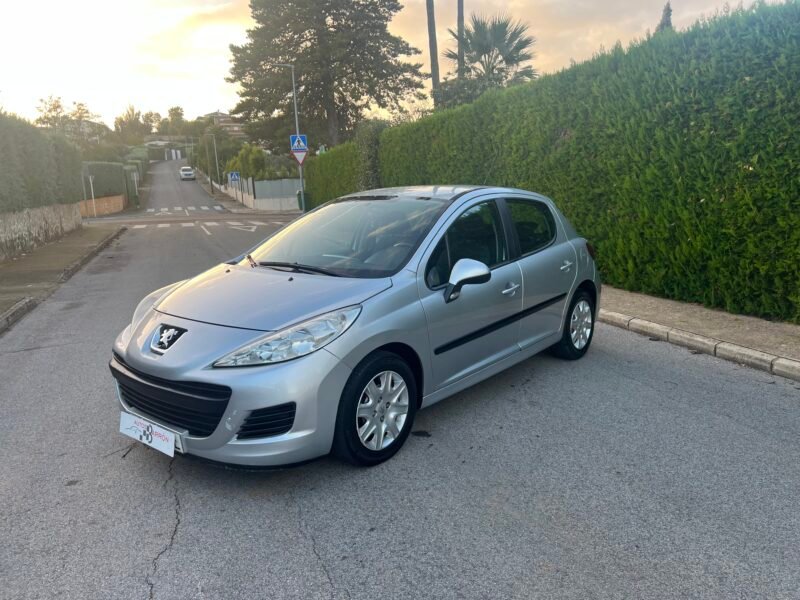 PEUGEOT 207 HDI 70 cv Confort