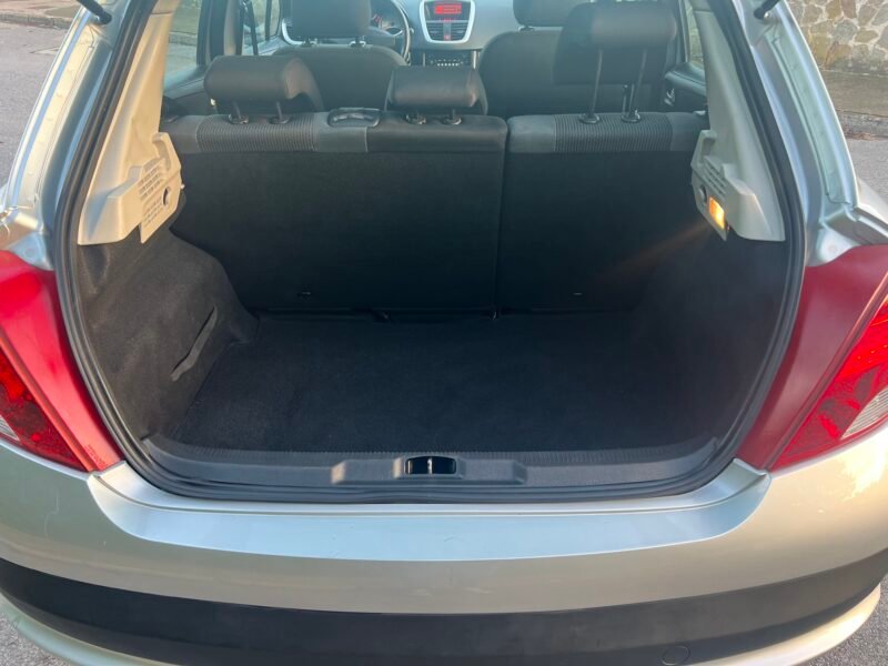 PEUGEOT 207 HDI 70 cv Confort