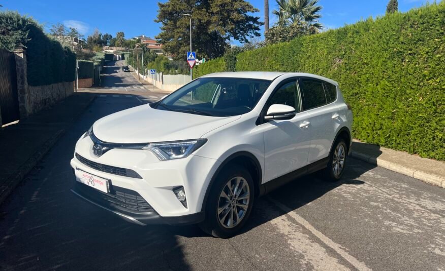 TOYOTA RAV4 150 d ADVANCE Advance