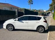 TOYOTA Auris hibrido Active 140