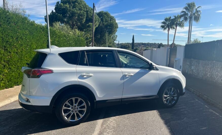 TOYOTA RAV4 150 d ADVANCE Advance