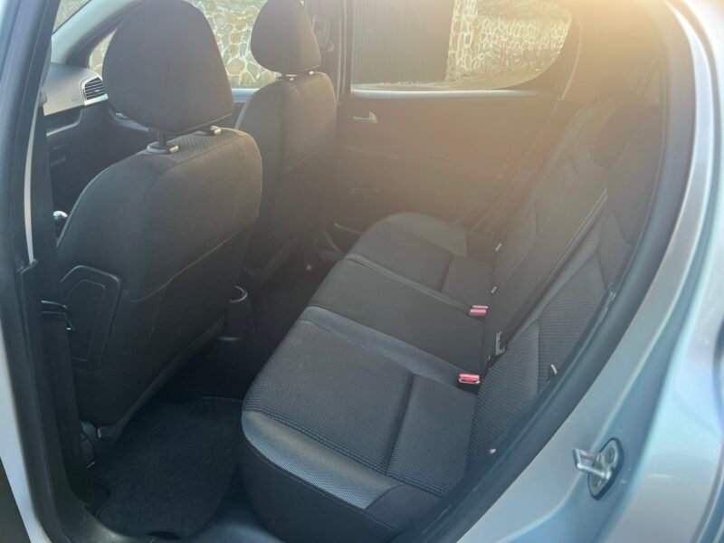 PEUGEOT 207 HDI 70 cv Confort