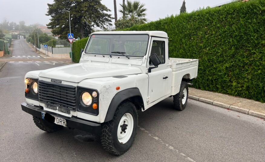 LAND-ROVER DEFENDER 110 PICK UP 2.5 Td 122 cv