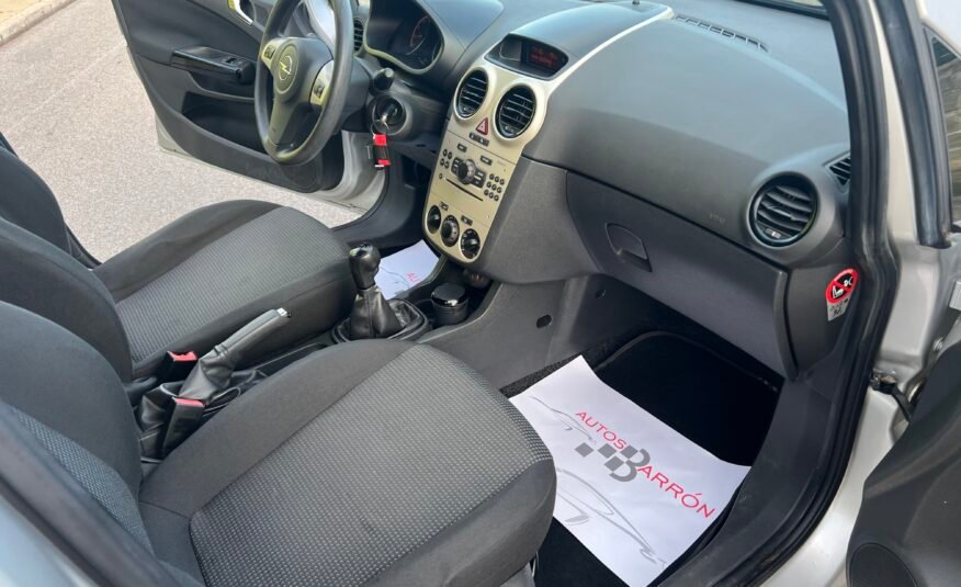 OPEL Corsa 1.2 i 80 cv