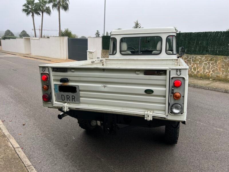 LAND-ROVER DEFENDER 110 PICK UP 2.5 Td 122 cv