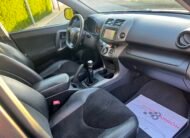 TOYOTA RAV4 2.2 d 150 EXECUTIVE 4×4