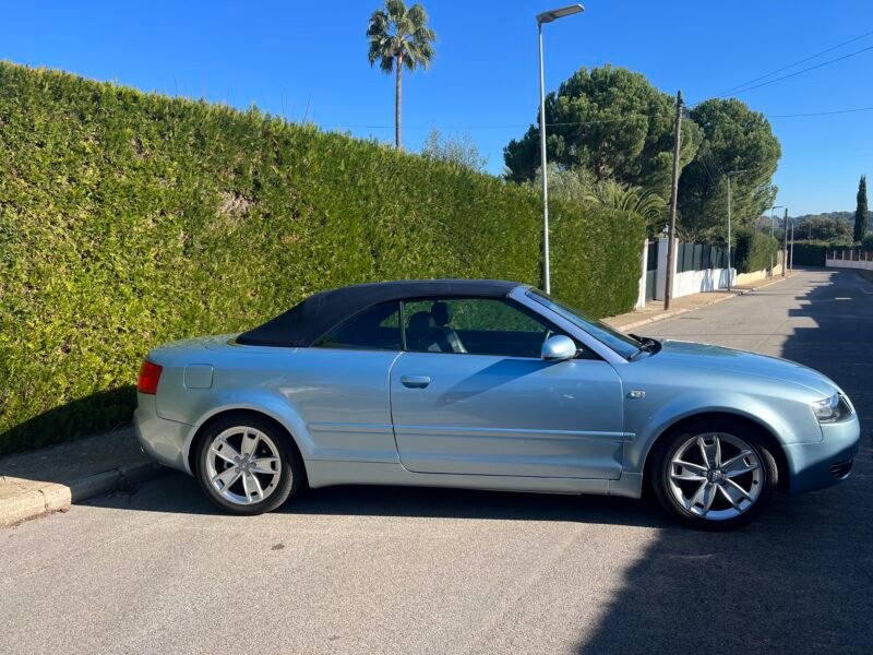 AUDI A4 3.0 V6 CABRIOLET Cabriolet