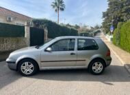 VOLKSWAGEN Golf IV 1.6 i 16 v Conceptline