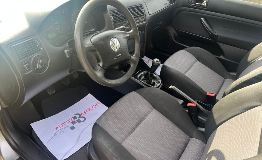 VOLKSWAGEN Golf IV 1.6 i 16 v Conceptline