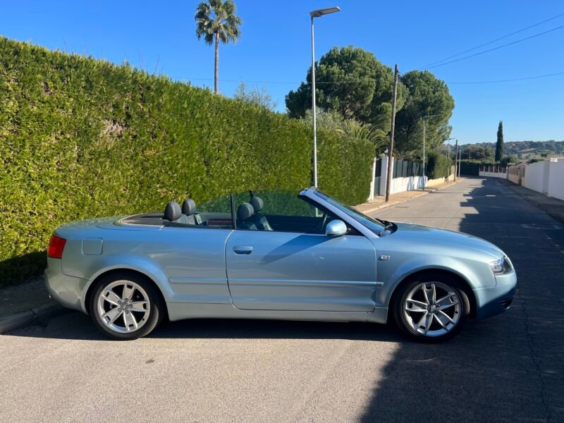 AUDI A4 3.0 V6 CABRIOLET Cabriolet