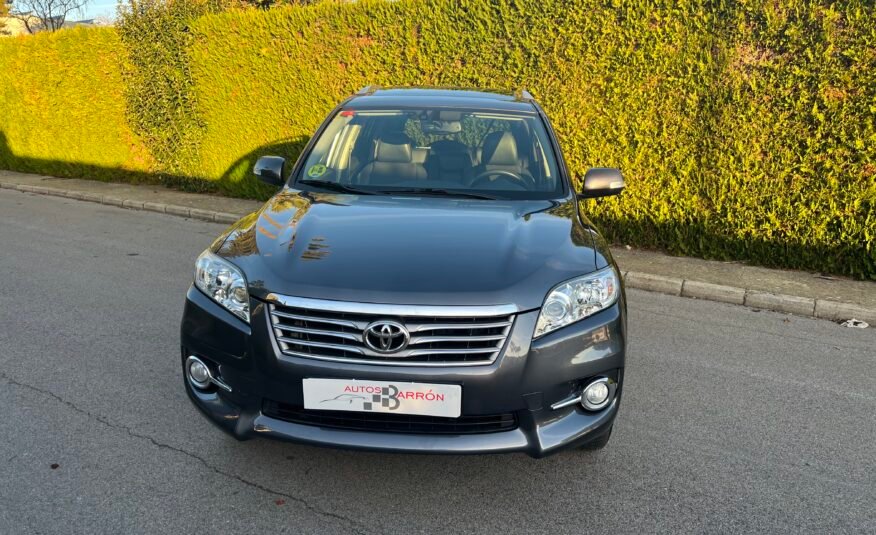 TOYOTA RAV4 2.2 d 150 EXECUTIVE 4×4