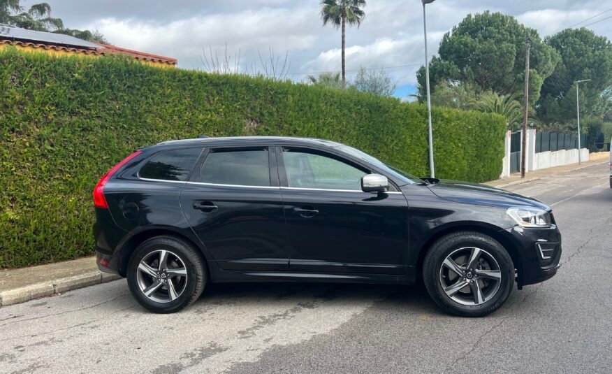 VOLVO XC60 d4 181cv R DESIGN
