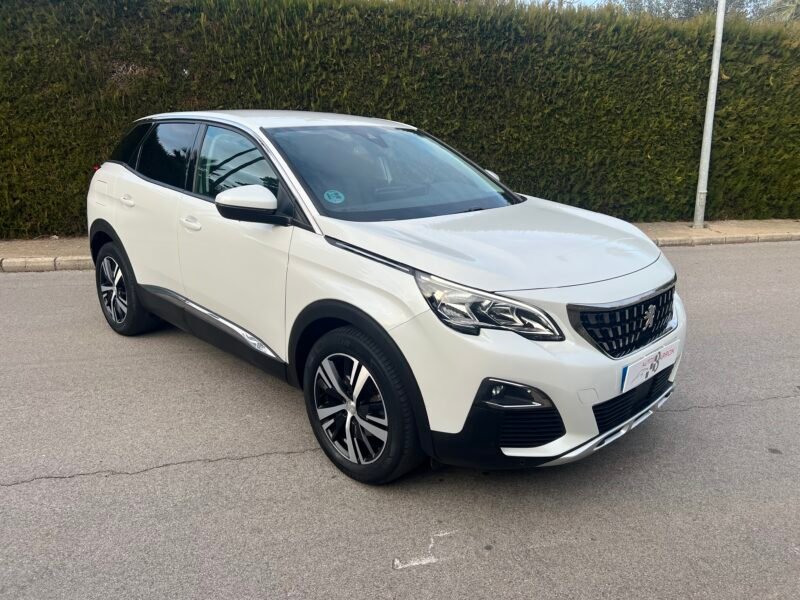 PEUGEOT 3008 1.2 i ALLURE 130 cv PURETECH