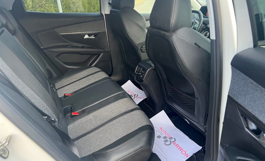PEUGEOT 3008 1.2 i ALLURE 130 cv PURETECH