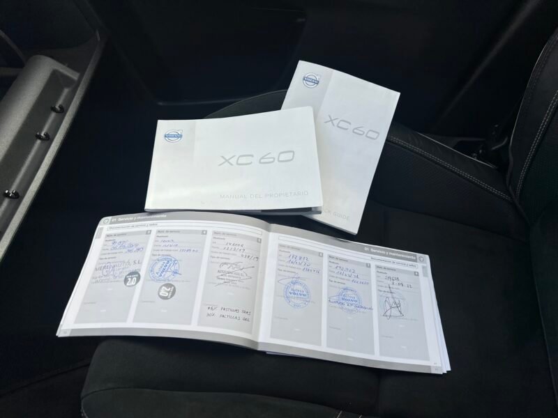 VOLVO XC60 d4 181cv R DESIGN