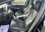 VOLVO XC60 d4 181cv R DESIGN