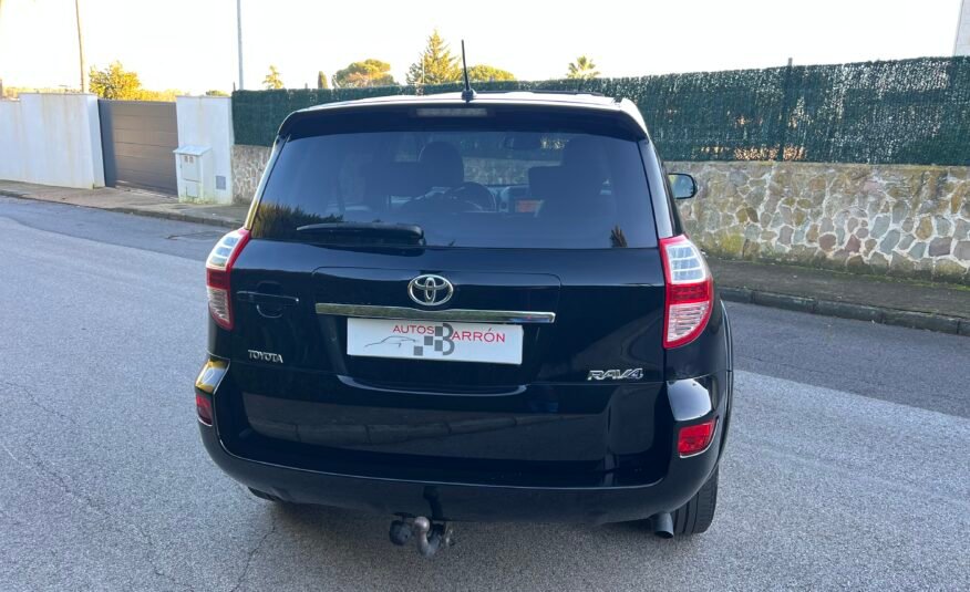 TOYOTA Rav4 2.2 d4d AUTODRIVES EXECUTIVE EXECUTIVE