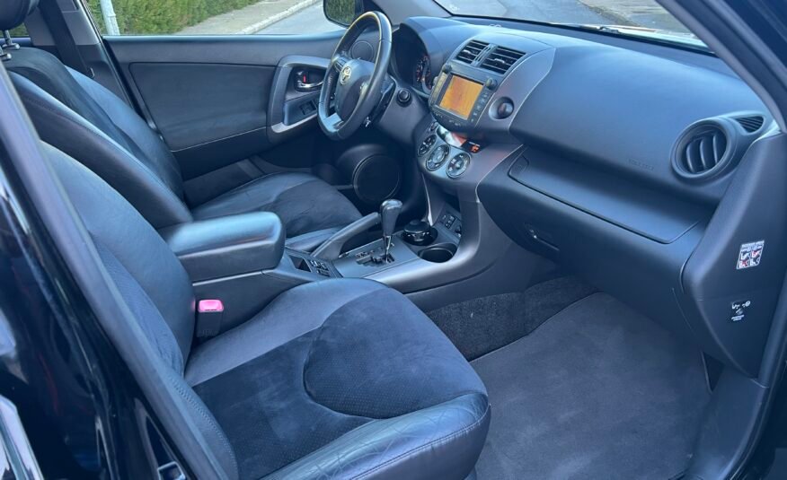 TOYOTA Rav4 2.2 d4d AUTODRIVES EXECUTIVE EXECUTIVE
