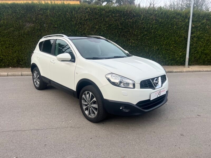 NISSAN QASHQAI 2.0 TEKNA PREMIUM AUT. TEKNA PREMIUM