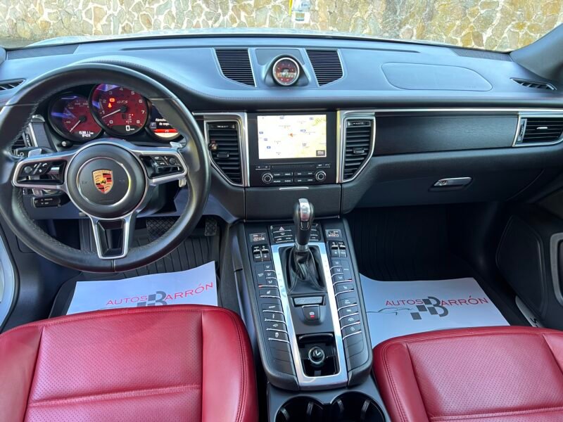 PORSCHE MACAN GTS GTS