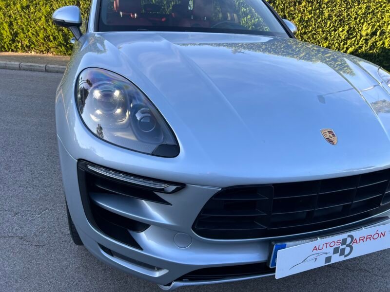 PORSCHE MACAN GTS GTS