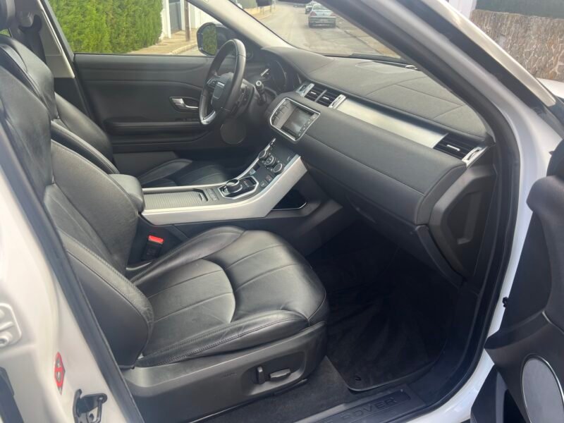 LAND-ROVER EVOQUE 2.0 d SE AUTOMATICO 4×4