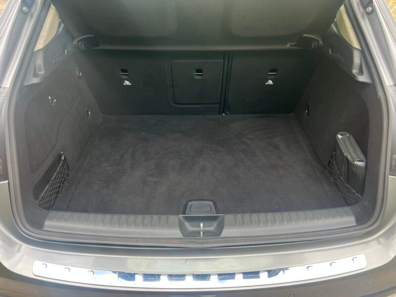 MERCEDES-BENZ GLA 220 URBAN